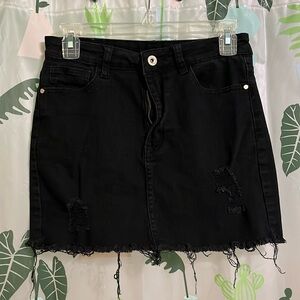 SHEIN black demin distressed skirt